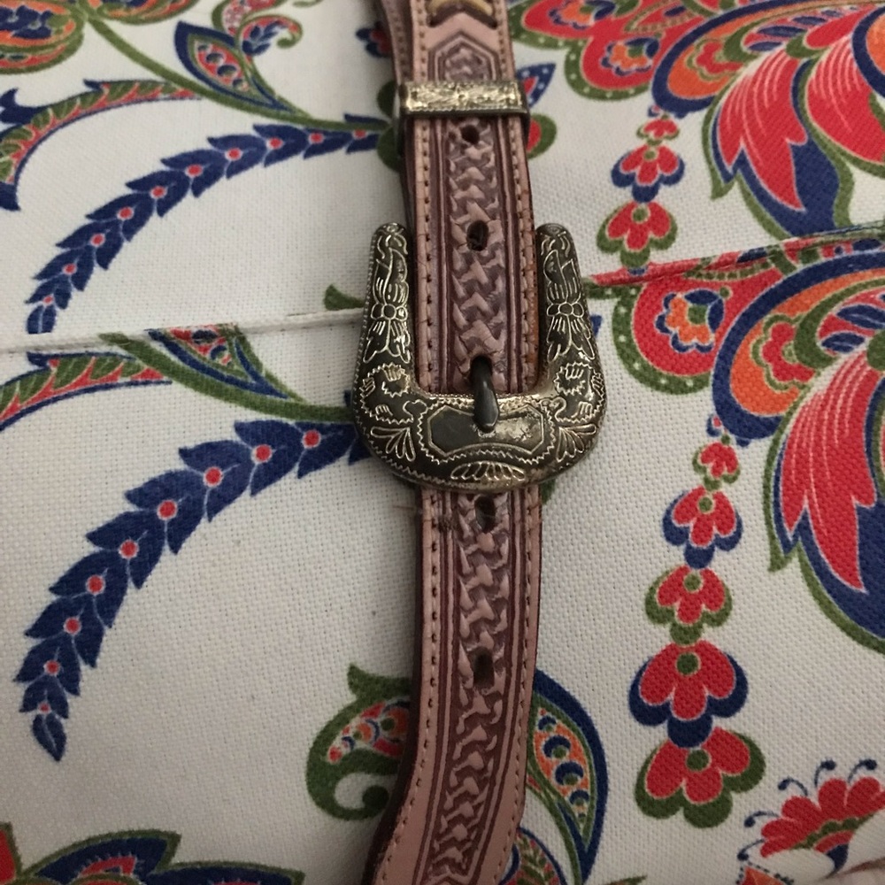 Circle T Ladies Belt Size 30.